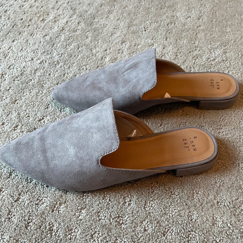 NWOT Gray Mules